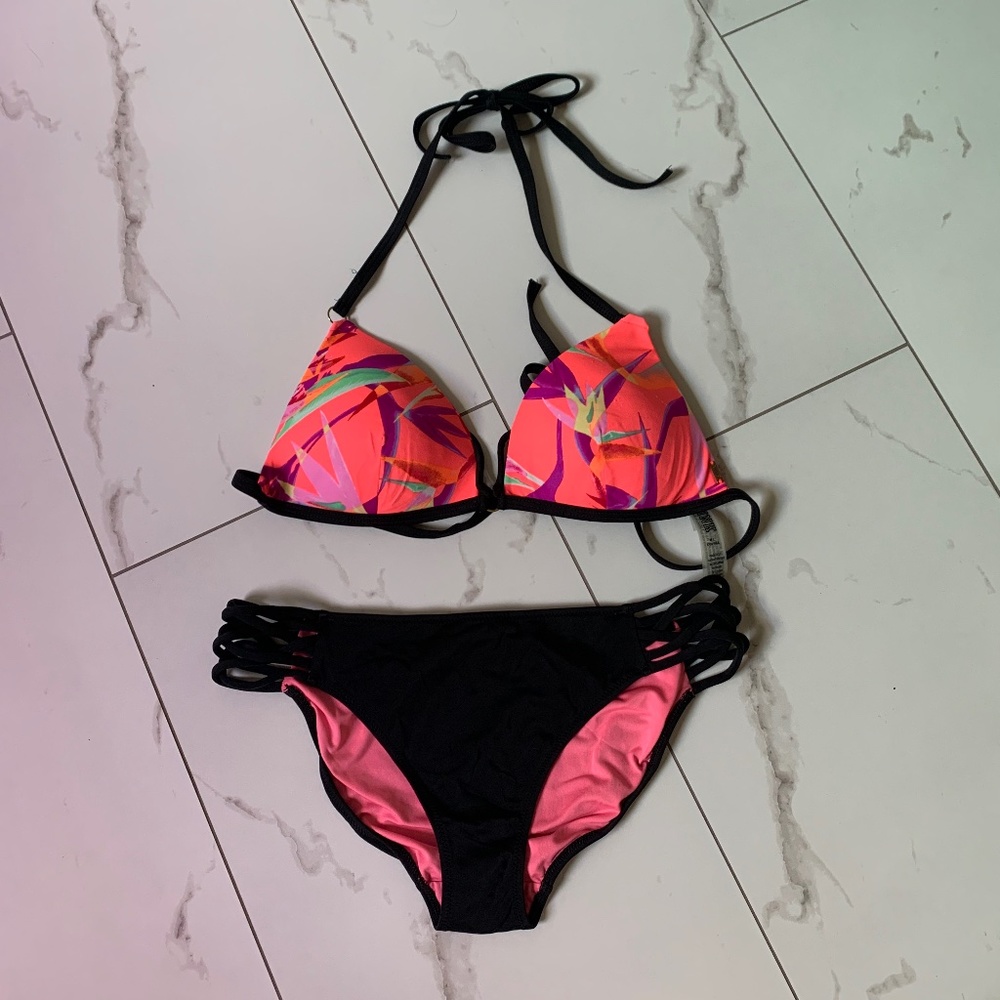 VS PINK BATHING SUIT SET (2 PC)